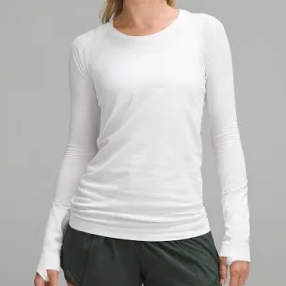 New white long-sleeved Swiftly Tech 2.0 top - Picture 1 of 7
